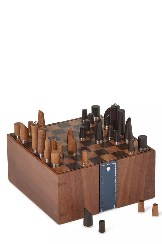 HERM&Egrave;S Brown Wood Chess Set Mini
