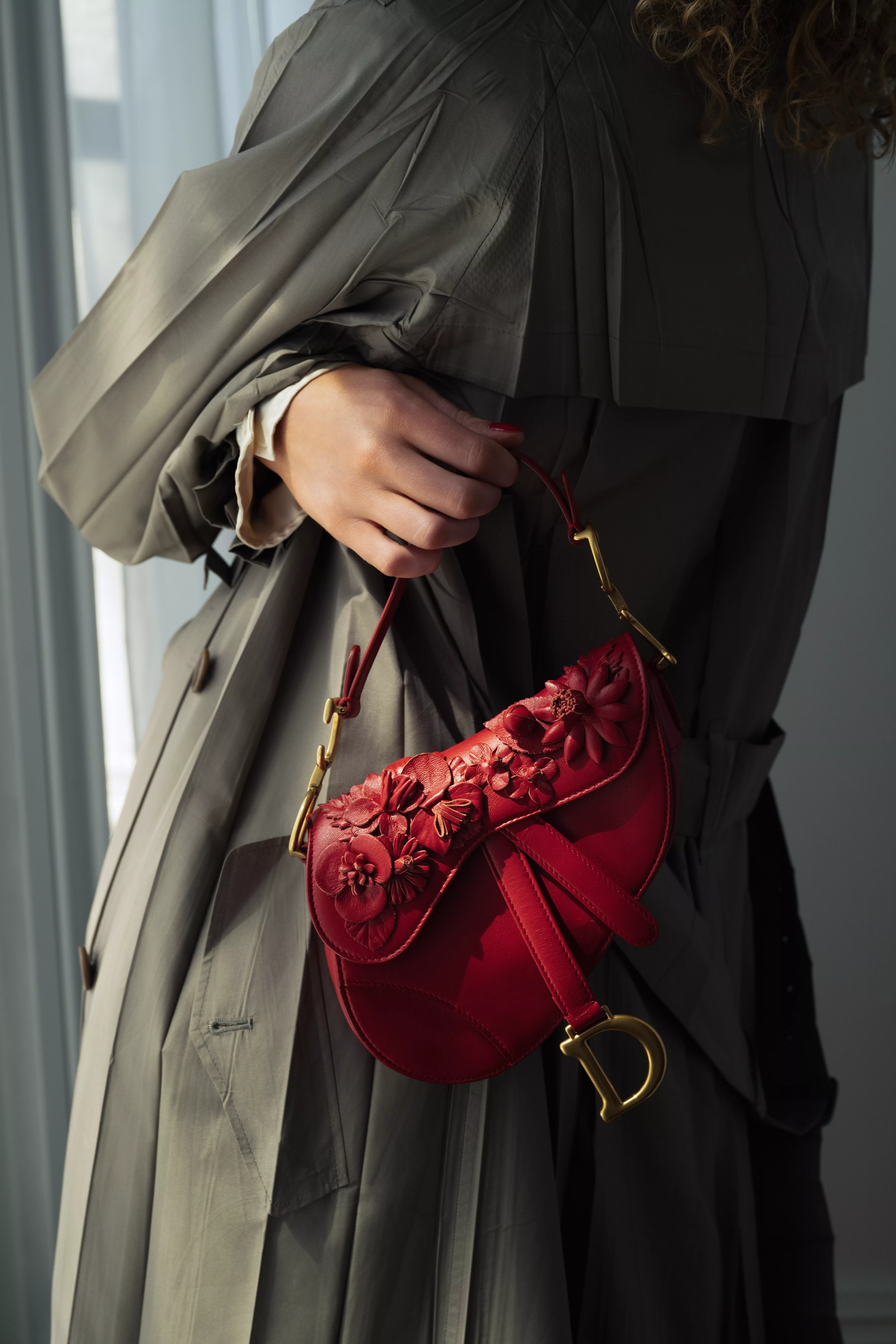 The It Bag of the Month: The Saddle Bag