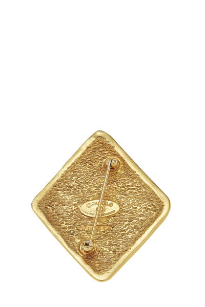 Gold 'CC' Engraved Pin, , large