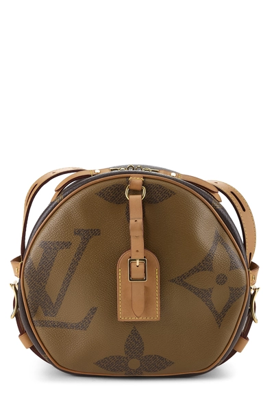 Monogram Reverse Giant Boite Chapeau Souple MM