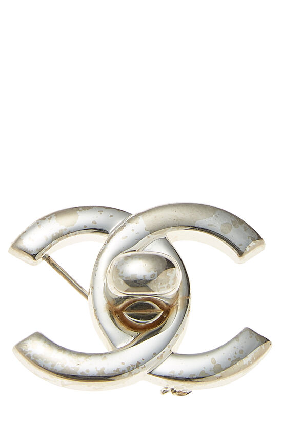 Silver 'CC' Turnlock Pin Medium, , large image number 0