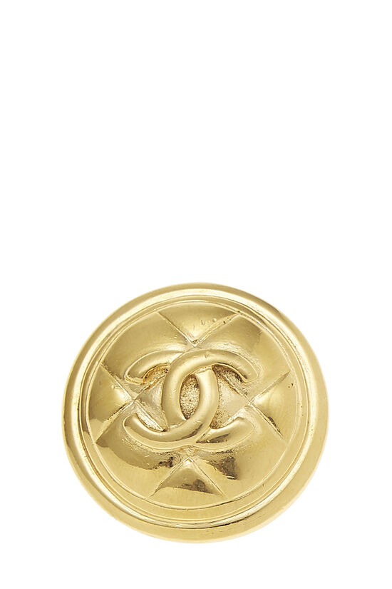 Gold Quilted 'CC' Round Pin, , large image number 0