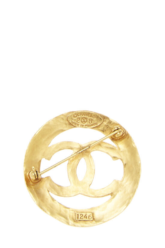 Gold Engraved 'CC' Round Pin Large, , large image number 1