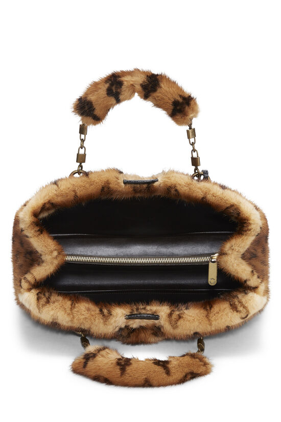 Louis Vuitton Brown Monogram Mink Fur Bag. Condition: 1. 8 Width