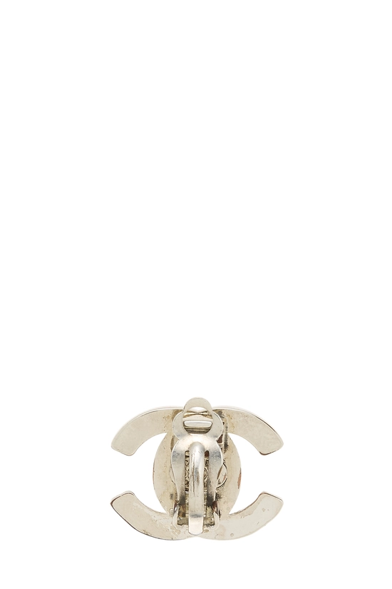 Silver 'CC' Turnlock Earrings Medium, , large image number 1