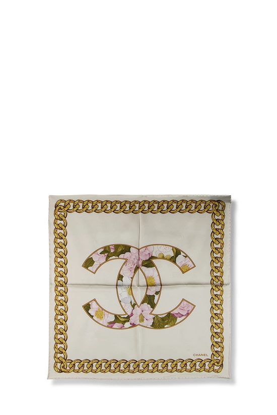 Pre-Owned White Silk 'CC' Scarf Q6A0572NWB00H