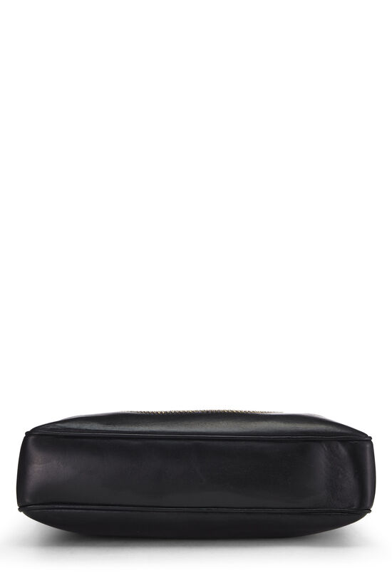 Chanel Black Lambskin Studded 'CC' Logo Tote Medium Q6B4NE1IK7001