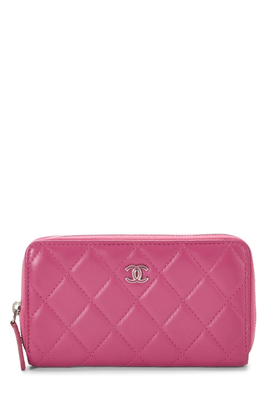 CHANELピンク キルティング ケース Pre-Owned Pink Quilted Lambskin Compact Zip Around Wallet