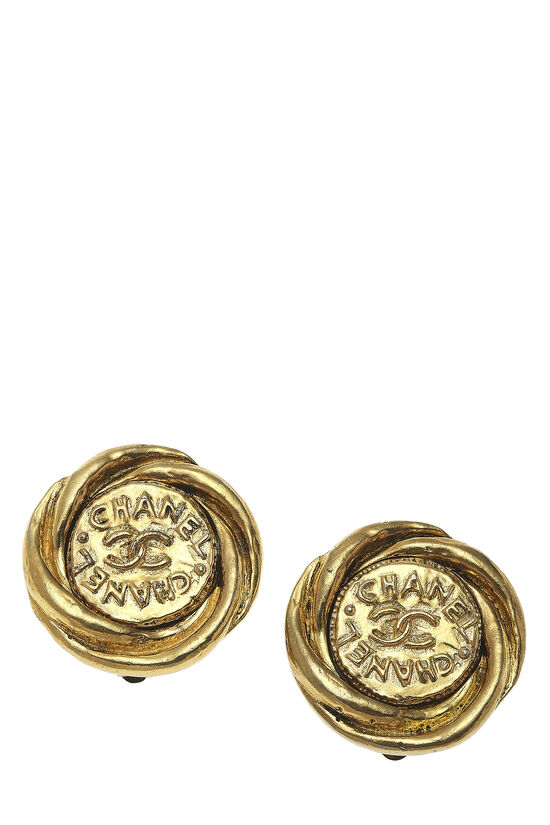 Chanel Button Turnlock Earrings Gold Clip-On 97P – AMORE Vintage Tokyo