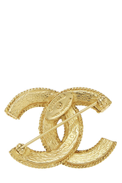 Gold 'CC' Engraved Pin, , large