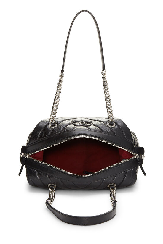 Chanel Black Chevron Calfskin Zip Tote Large Q6B3533PK5000 | WGACA 