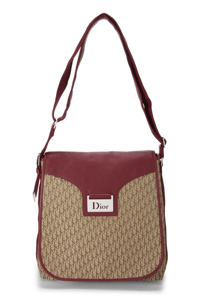 Burgundy Trotter Canvas Street Chic Messenger Bag