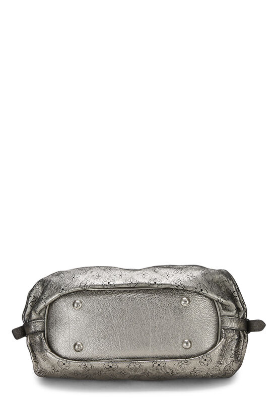 Silver Monogram Mahina Leather XS, , large image number 4