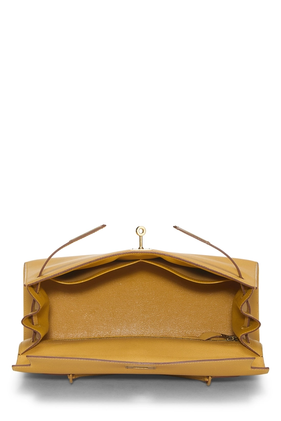 Pre-Owned Jaune d'or Courchevel Kelly Sellier 32 QGB0H112YB002