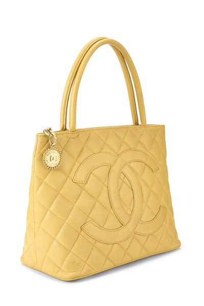 Chanel Yellow Quilted Caviar Medallion Tote — photo 2
