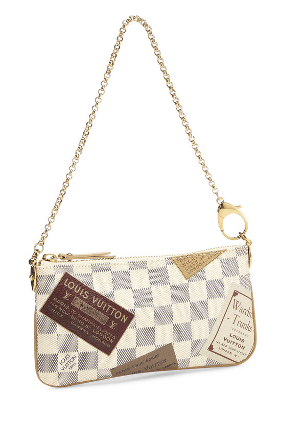 Louis Vuitton Monogram Pochette Milla MM - Brown Shoulder Bags