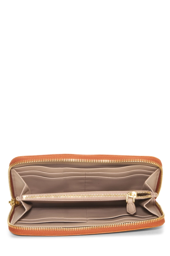 Pre-Owned Orange Calfskin Zip Around Wallet QNADVD3POB000