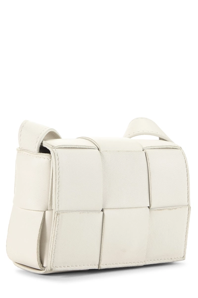 Bottega Veneta White Maxi Intrecciato Candy Cassette Crossbody — photo 2