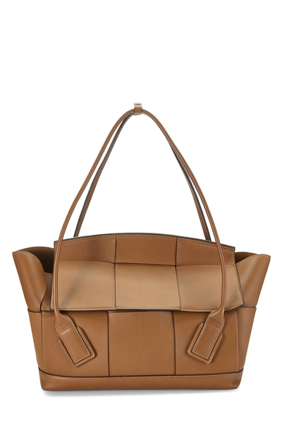 Brown Maxi Intrecciato Arco Medium