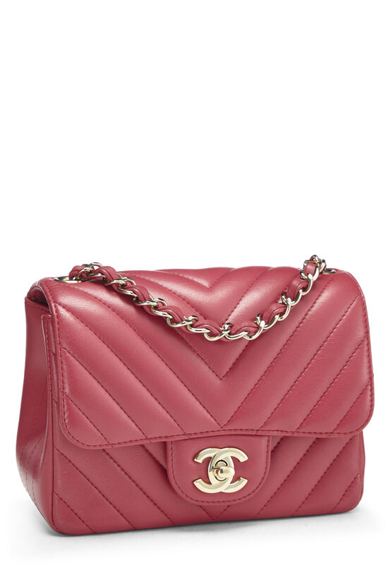 pink chanel pouch