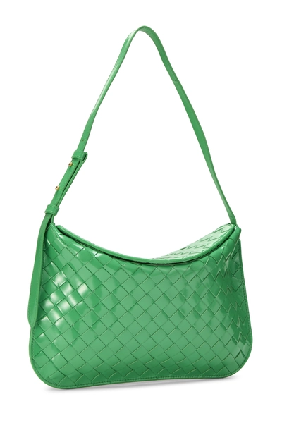 Bottega Veneta Green Patent Intrecciato Cradle Shoulder Bag — photo 2
