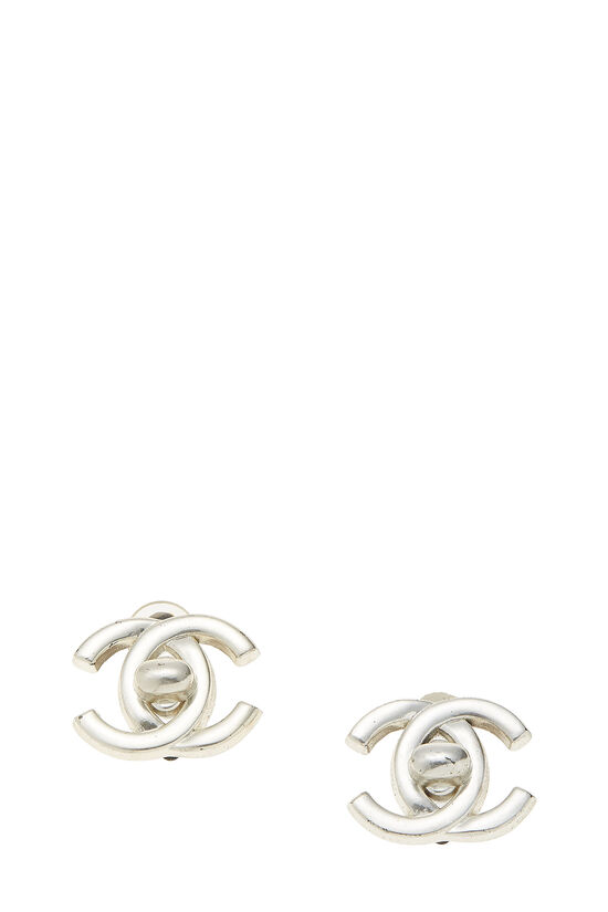 Silver 'CC' Turnlock Earrings Small, , large image number 1