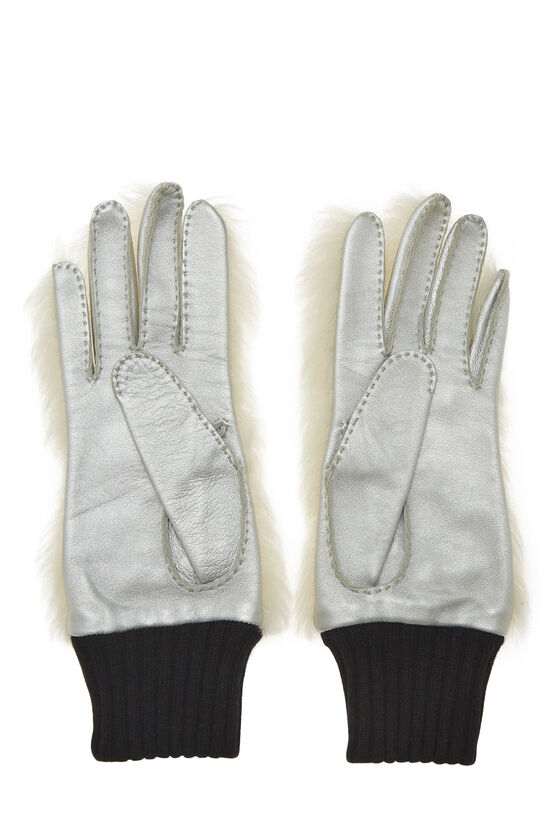 Chanel White Faux Fur 'CC' Gloves Q6A04TVVWB000
