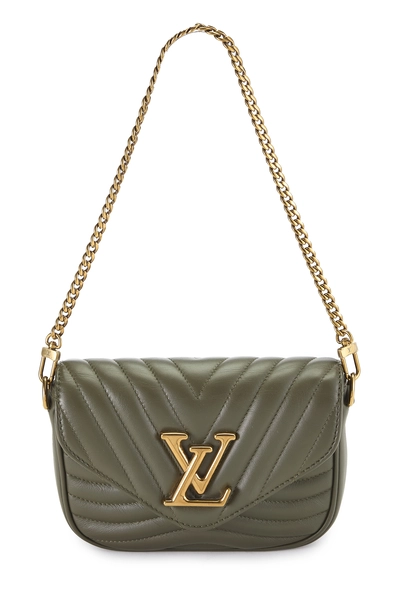 Louis Vuitton Green Quilted Calfskin New Wave Multi Pochette — photo 1