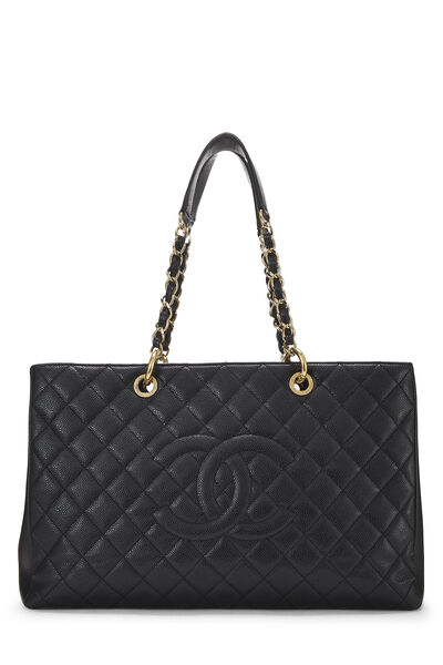chanel black quilted