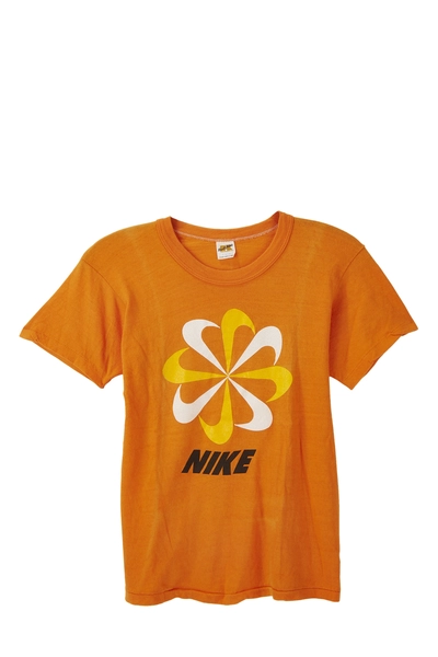 Nike 1970s Pinwheel Tee