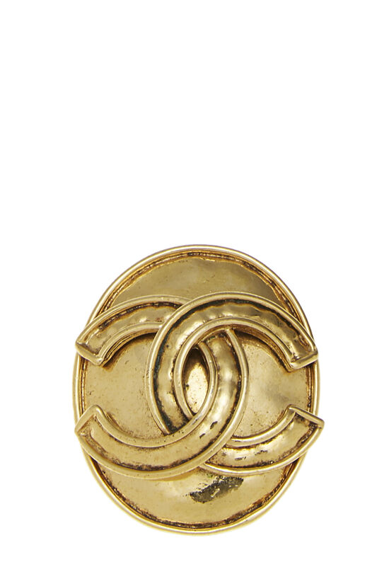 Gold 'CC' On Rough Round Pin Large, , large image number 0