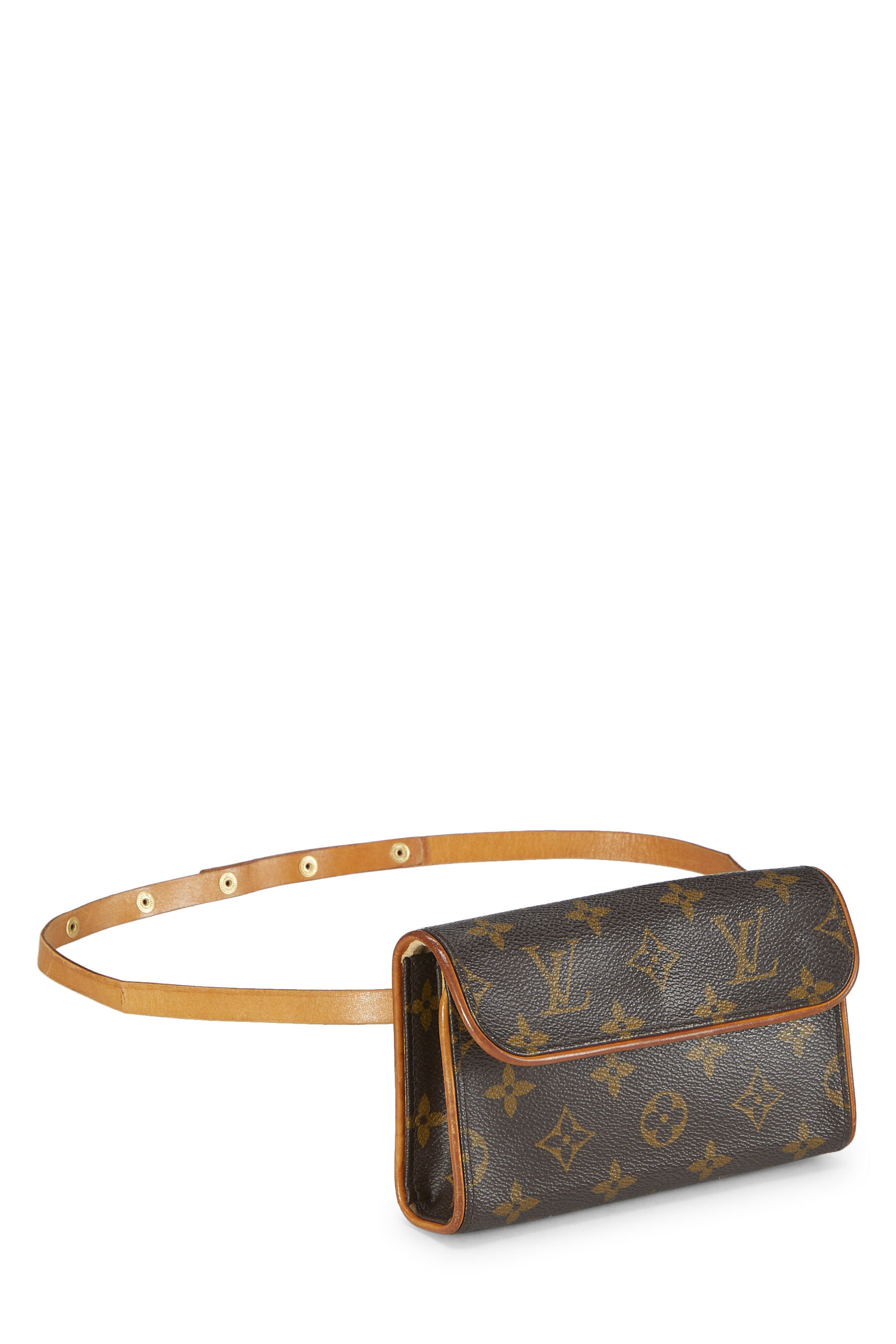 florentine bucket bag