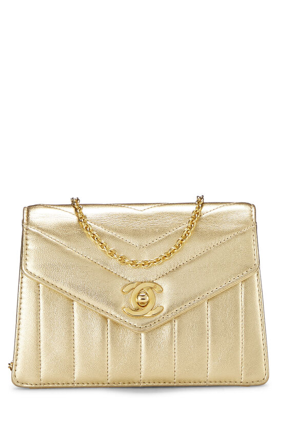 Chanel Metallic Gold Chevron Lambskin Envelope Flap Mini Q6B0591ID9012