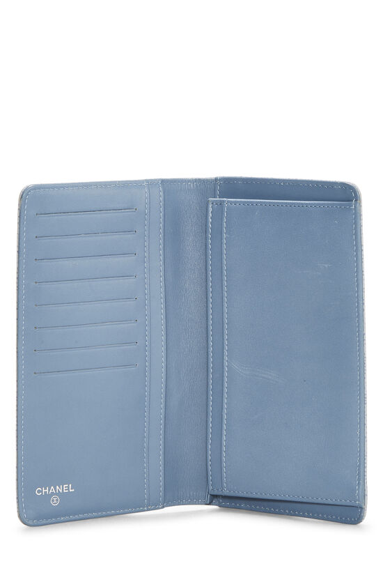 Chanel Large Blue Caviar Leather CC Logo Timeless Wallet Flap ref.378824 -  Joli Closet