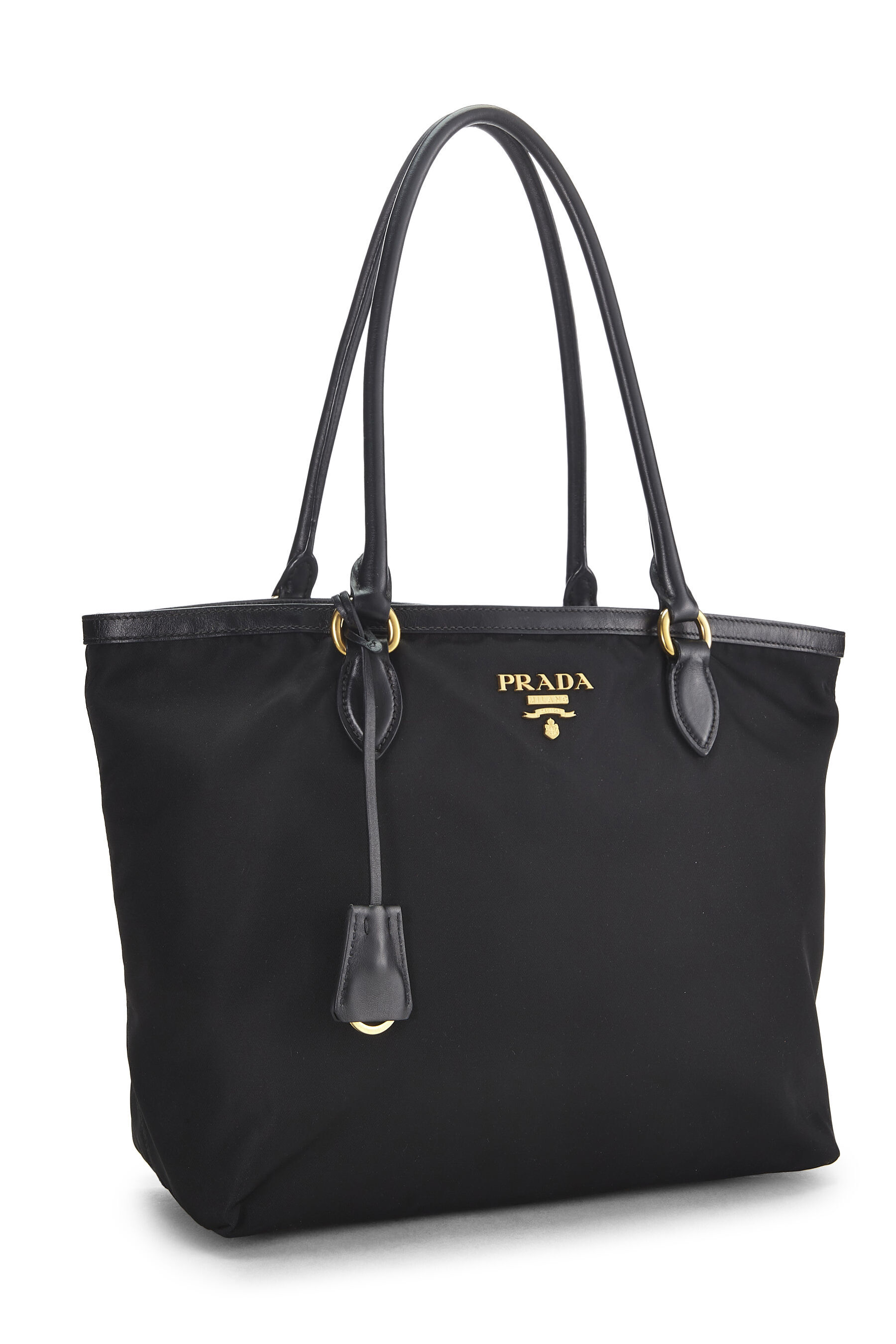 PRADA Leather Handbag in Utako - Bags, Daniel Nwachukwu | Jiji.ng