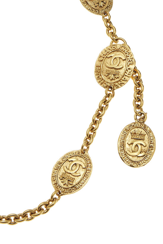 Chanel Vintage Oval CC Crown Pendant Necklace