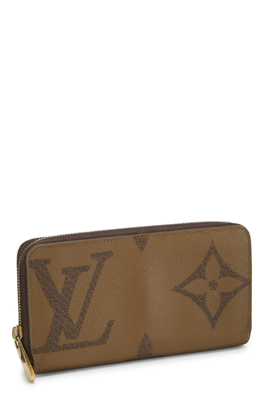 Monogram Reversed Giant Zippy Continental, , large image number 1