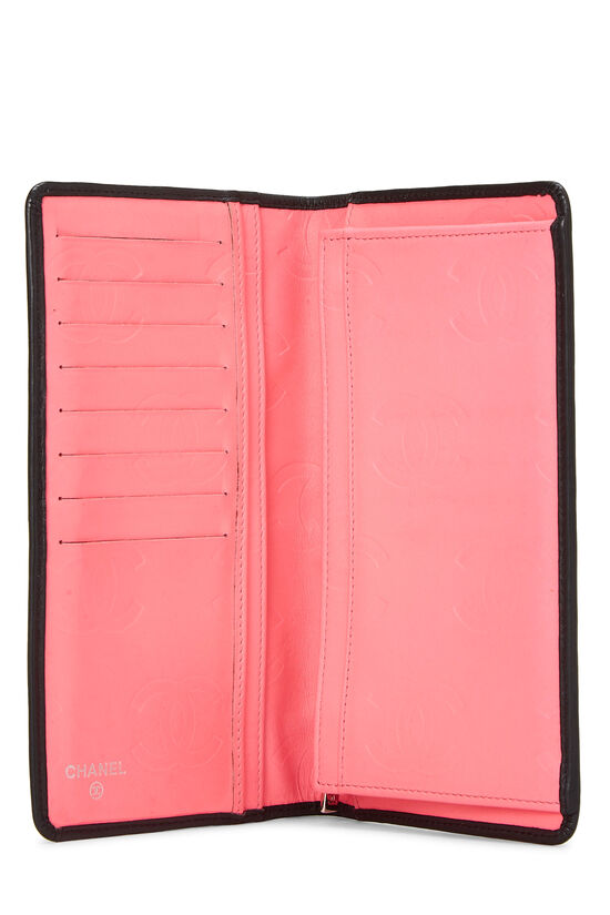 black chanel pink wallet