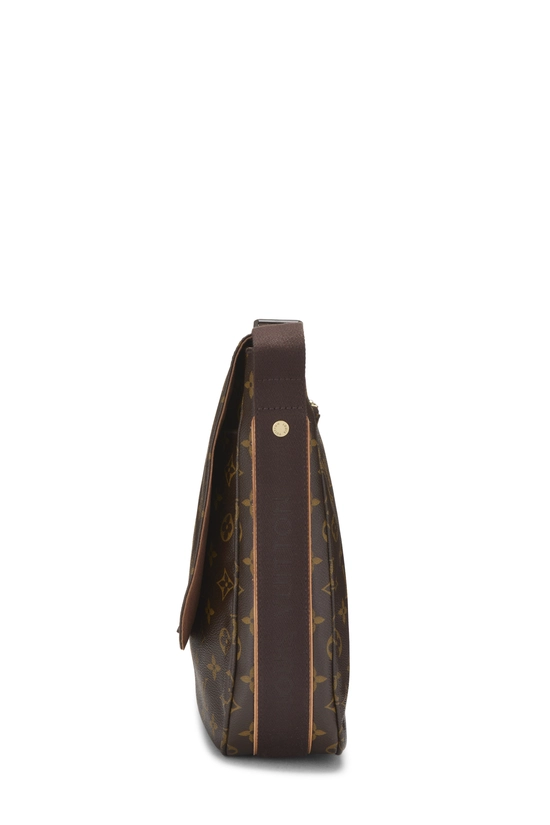 Monogram Canvas Messenger Beaubourg MM, , large image number 2