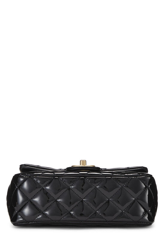 Chanel - Black Patent Leather Coco Hearts Square Flap Mini