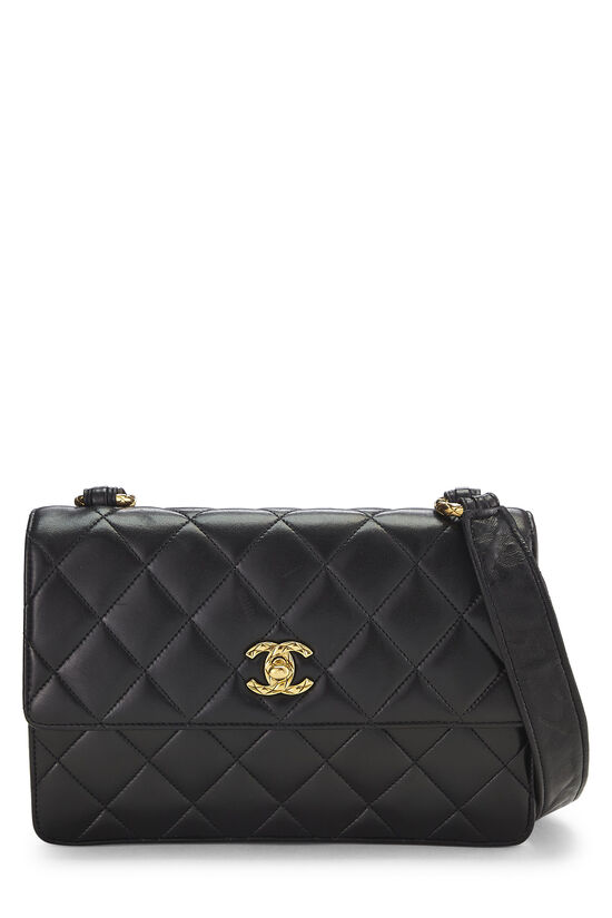 Chanel Black Quilted Lambskin Shoulder Bag Q6B0591IKB139