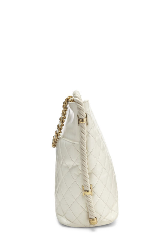 White Lambskin En Vogue Shoulder Bag