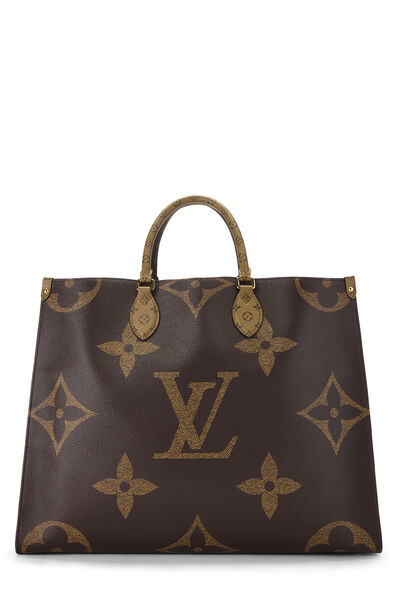 Monogram Reversed Giant On The Go Voyage