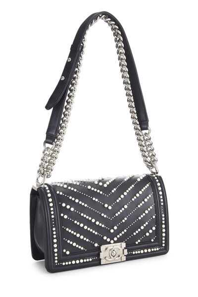 Black Calfskin Chevron Pearl Boy Bag Medium, , large