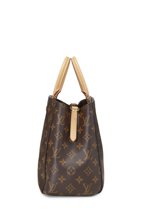 Whats In My Bag (louis Vuitton Montaigne Mm)