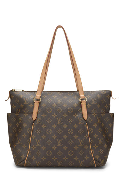 Monogram Canvas Totally MM