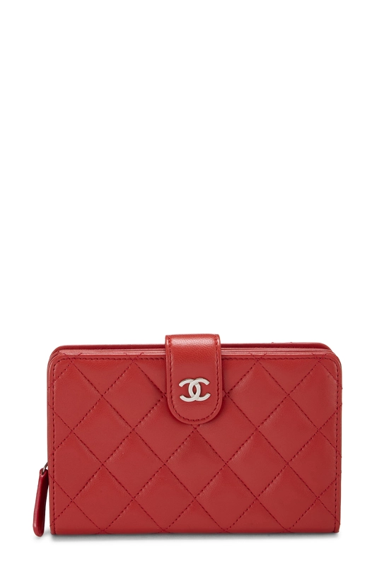 Pre-Owned Red Quilted Lambskin Compact Zip Around Wallet Q6A1A21IPB005