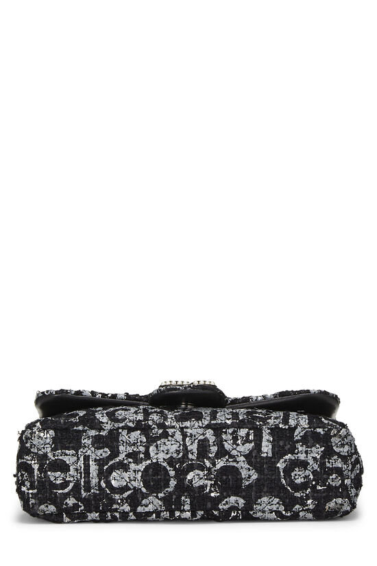 Chanel Black Quilted Tweed Westminster Pearl Flap Medium Q6B53V4FKB000