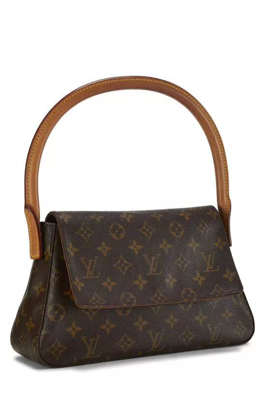 Monogram Canvas Looping PM, , large image number 1