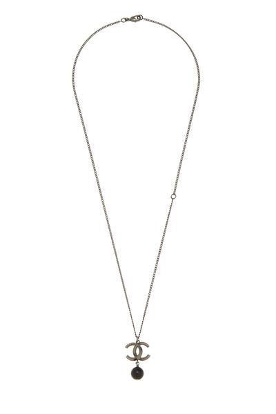 Black & Gunmetal 'CC' Faux Pearl Necklace